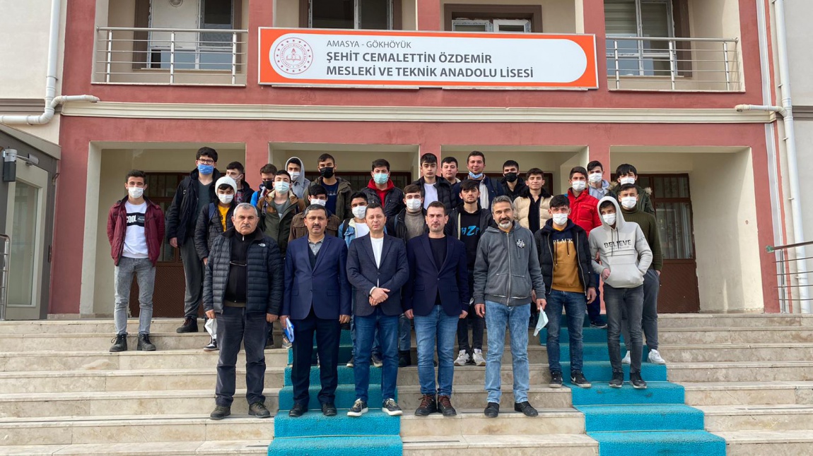 Gökhöyük Şehit Cemalettin Özdemir Mesleki ve Teknik Anadolu Lisesi Fotoğrafı
